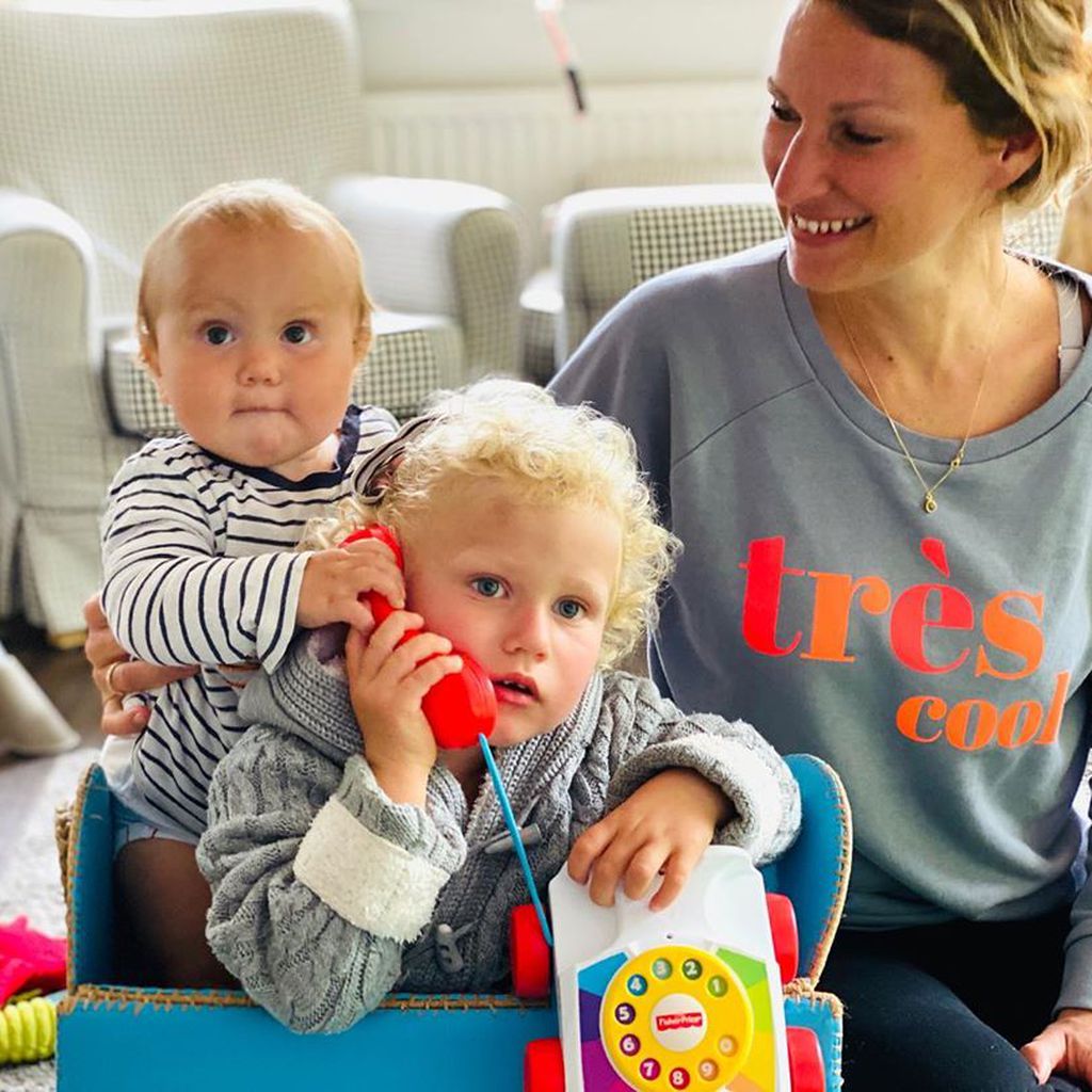 Janni Kusmagk mit ihren Kindern Yoko und Emil-Ocean