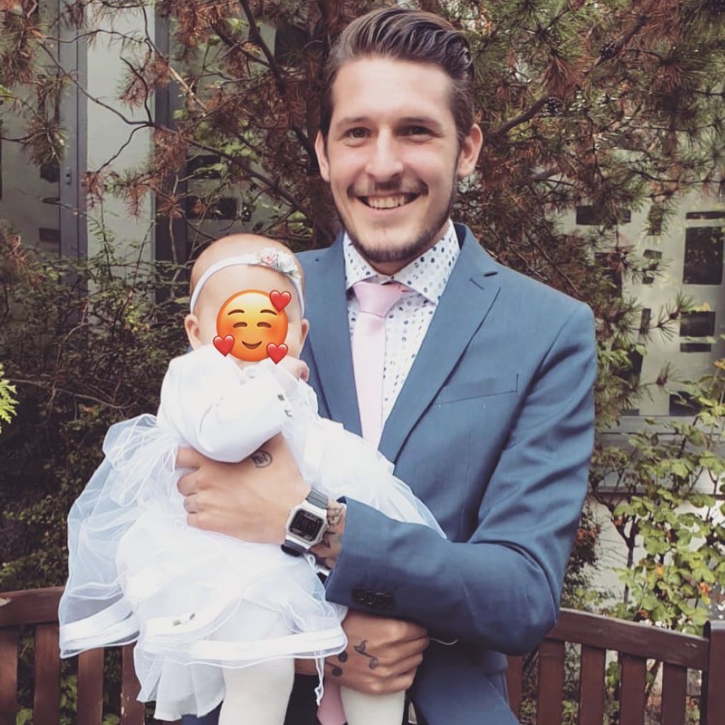 Jannik Rubeck mit seiner Tochter, 2020