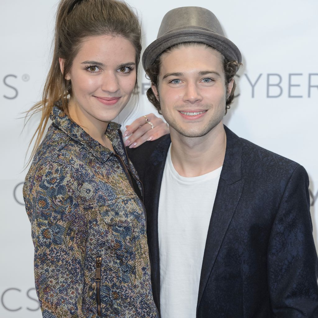 Jascha Rust mit Freundin Helene beim Pre-Opening von World of Cyberobics
