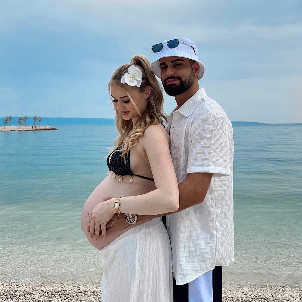 Infleuncerin Jasi_xx3 und ihr Partner Mou