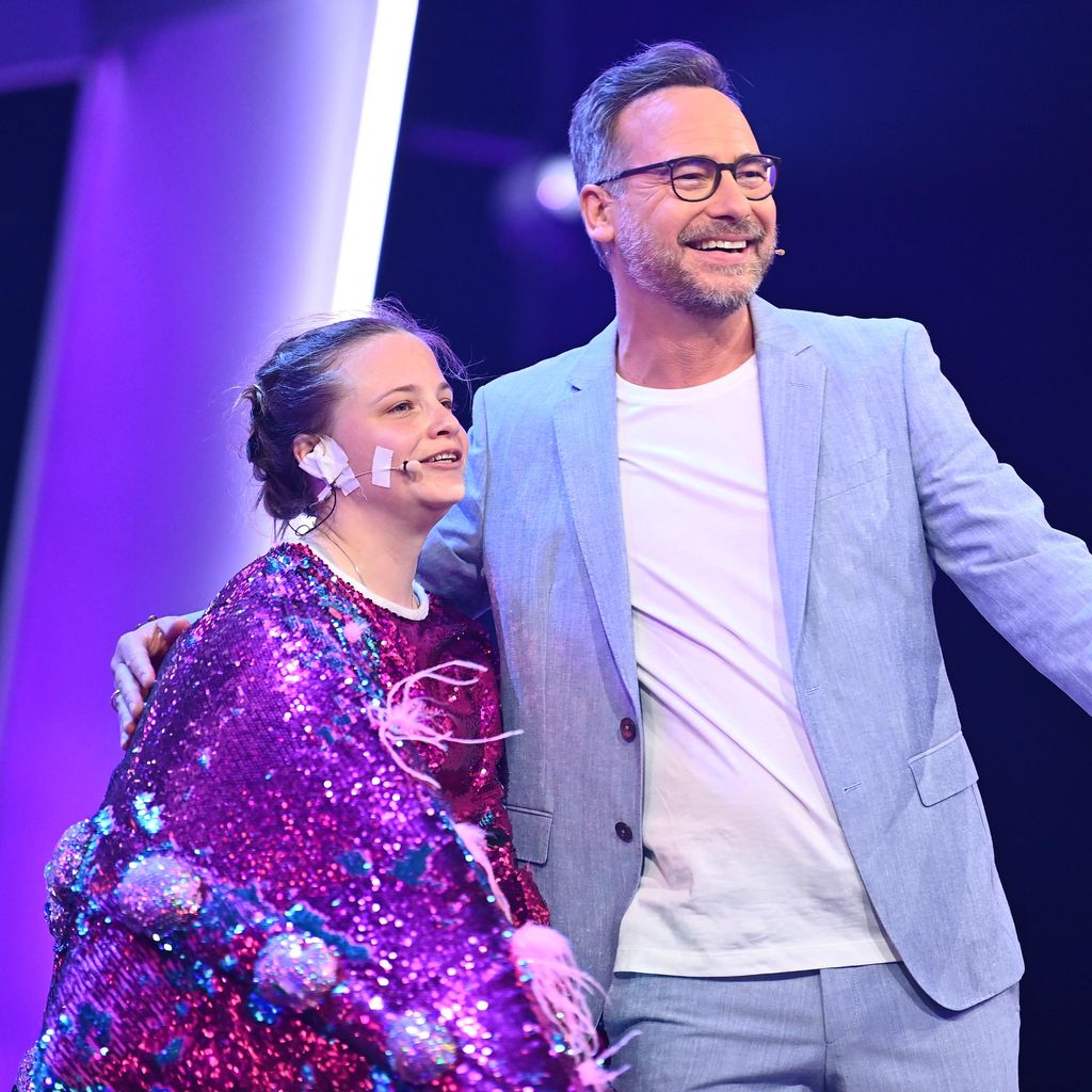 Jasna Fritzi Bauer und Matthias Opdenhövel bei "The Masked Singer"