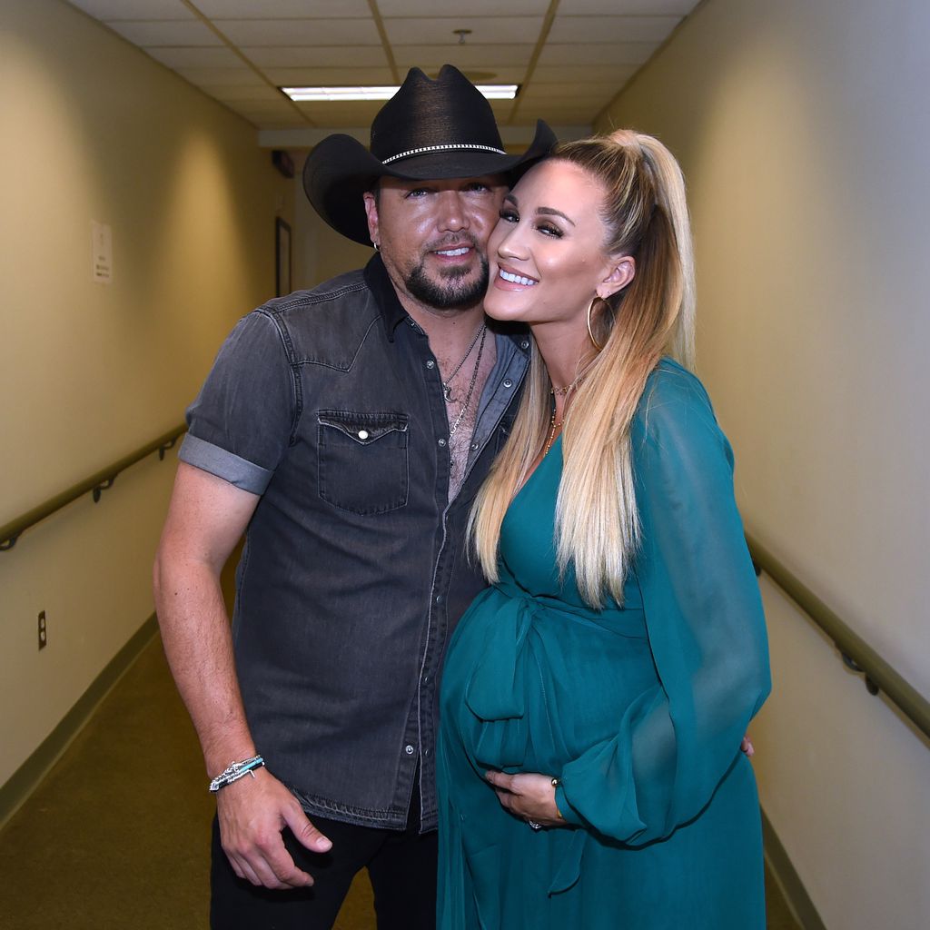 Jason Aldean und Brittany Kerr bei der CMT Artists Of The Year Show 2017