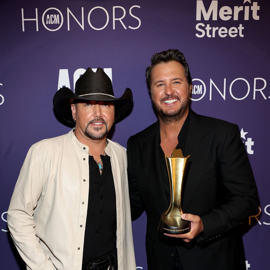 Jason Aldean und Luke Bryan bei den ACM Honors im Ryman Auditorium in Nashville