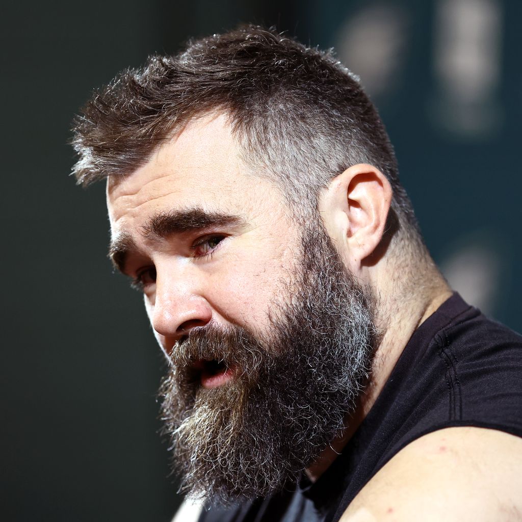 Jason Kelce, Footballer