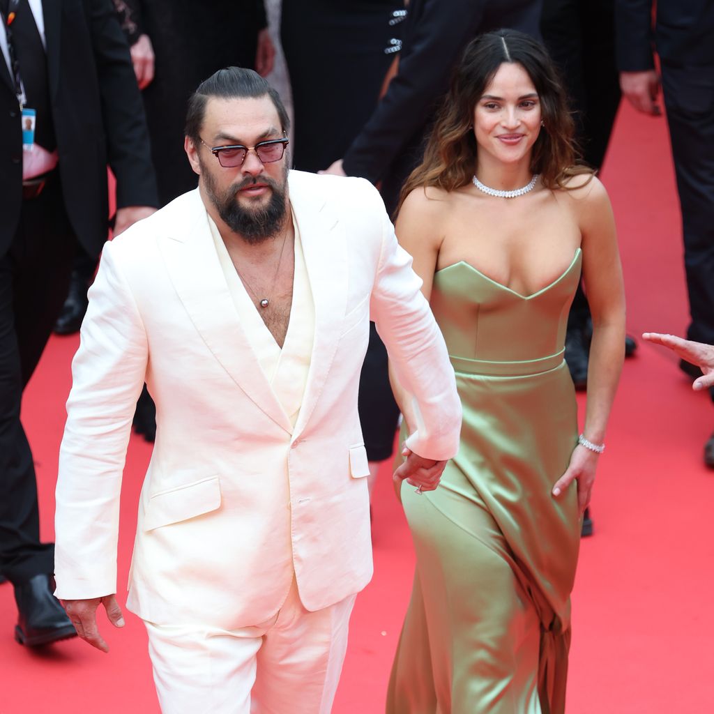 Jason Momoa und Adria Arjona im Mai 2025