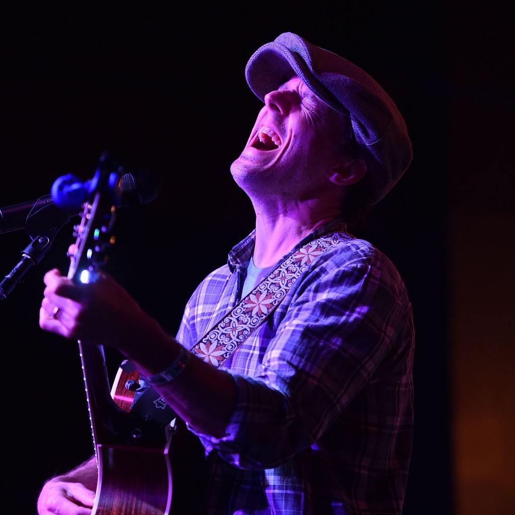 Jason Mraz bei einem Auftritt in Hollywood