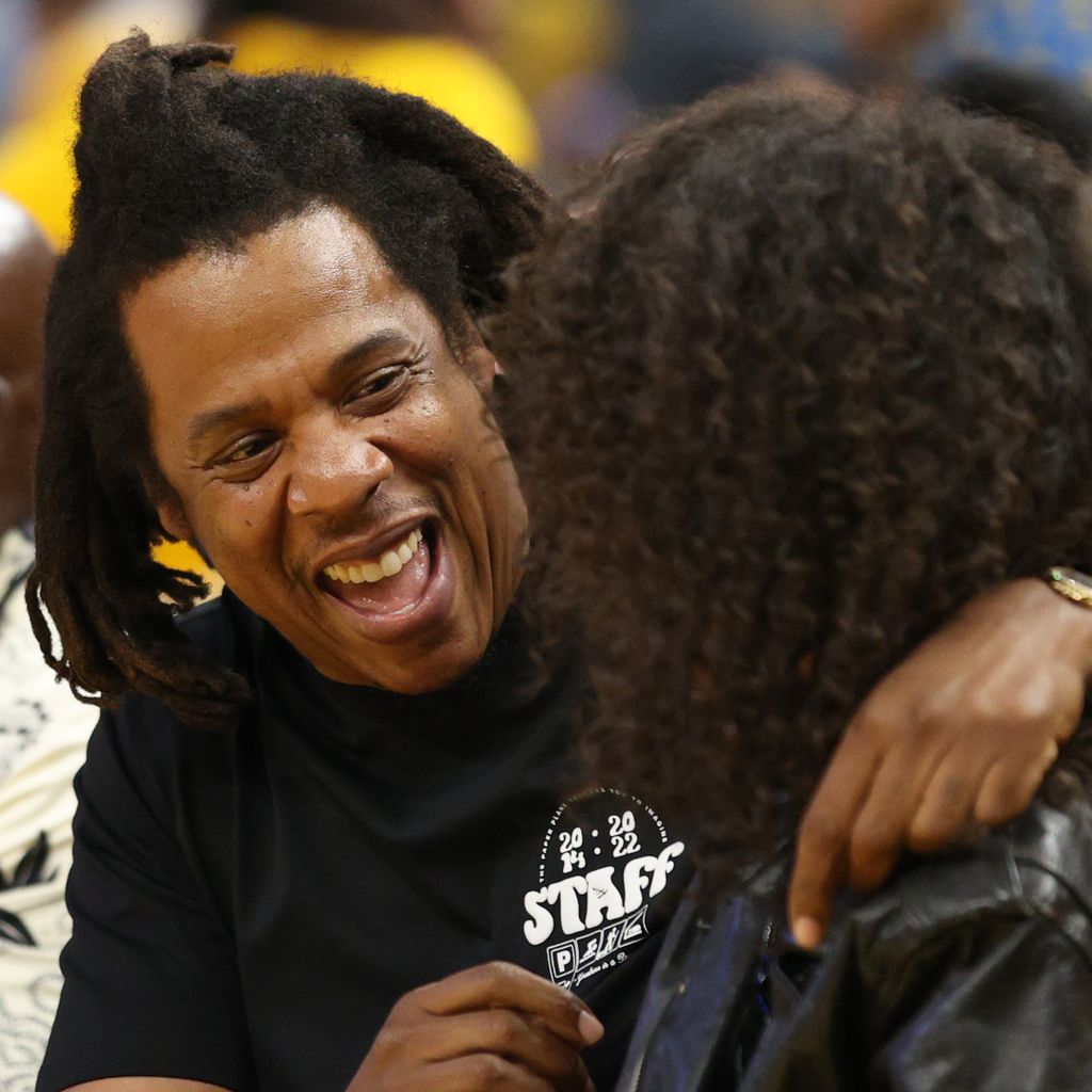 Jay-Z mit seiner Tochter Blue Ivy im Juni 2022