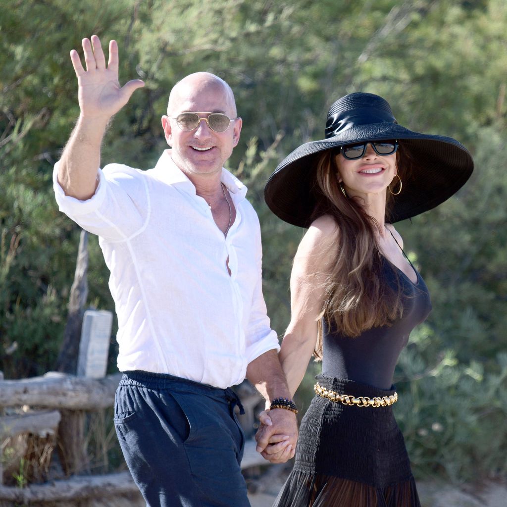 Jeff und Lauren Bezos im Juli 2025