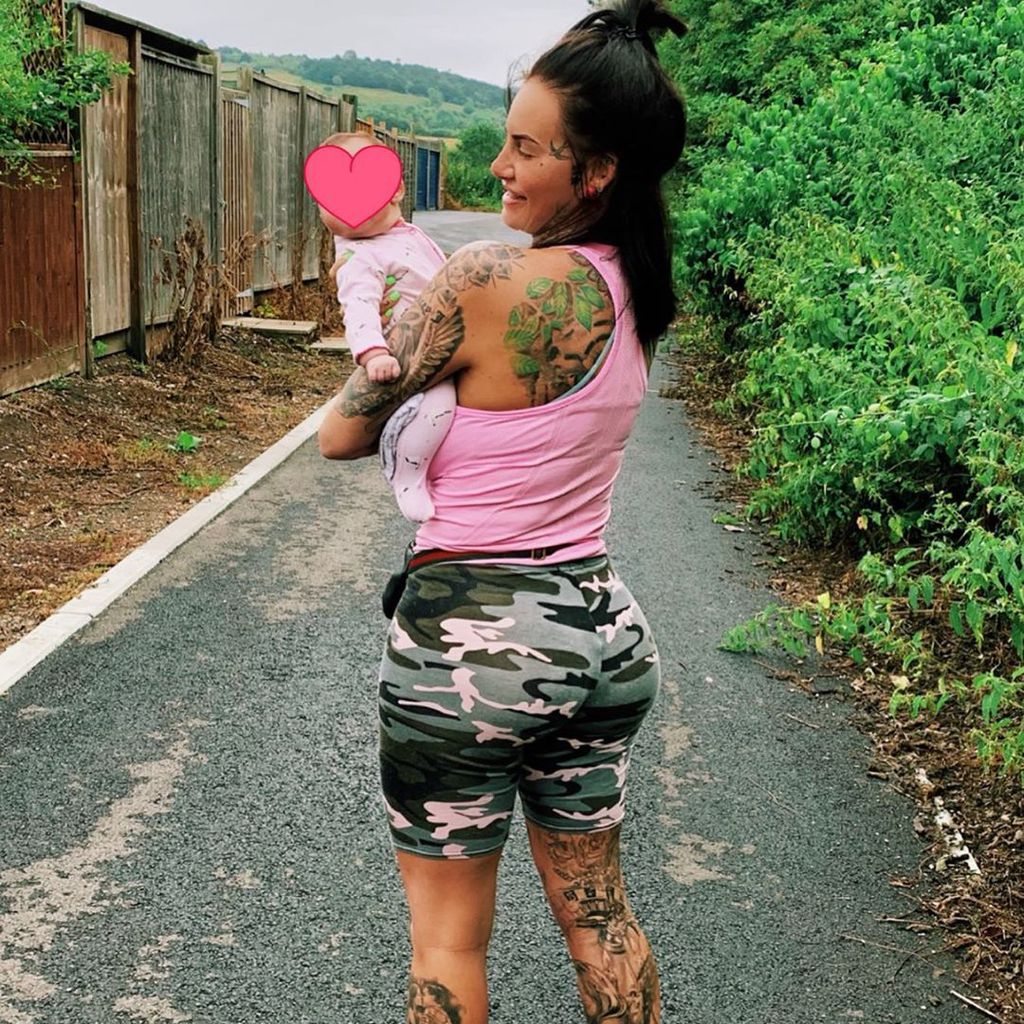 Jemma Lucy mit ihrer Tochter, Juli 2019