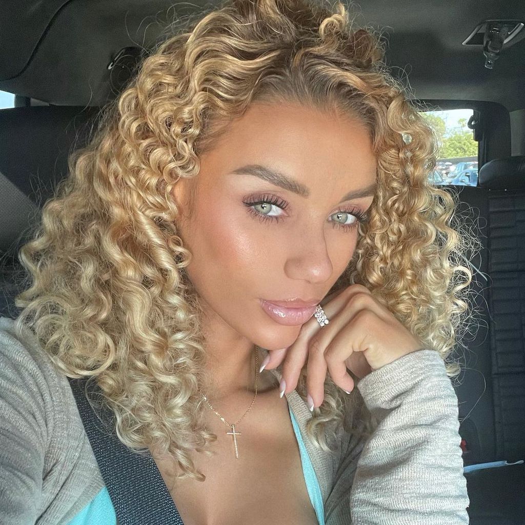 Jena Frumes, YouTuberin