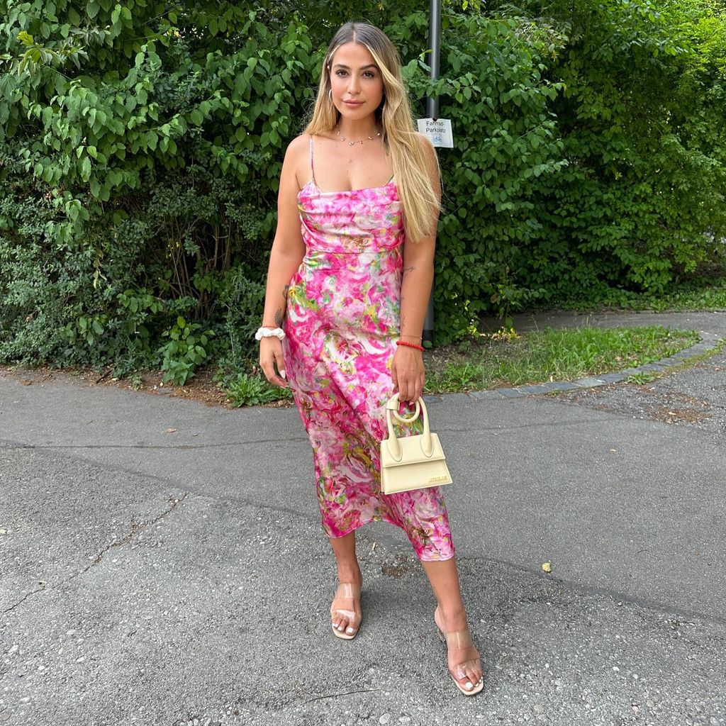 Jenefer Riili, Influencerin
