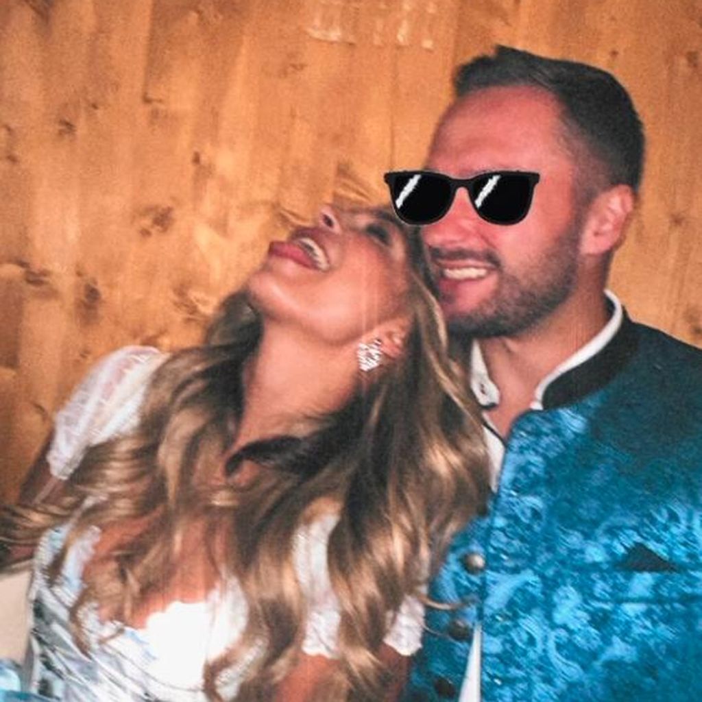 Jenefer Riili mit ihrem neuen Freund