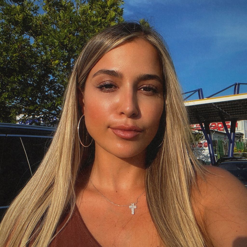Jenefer Riili, Influencerin