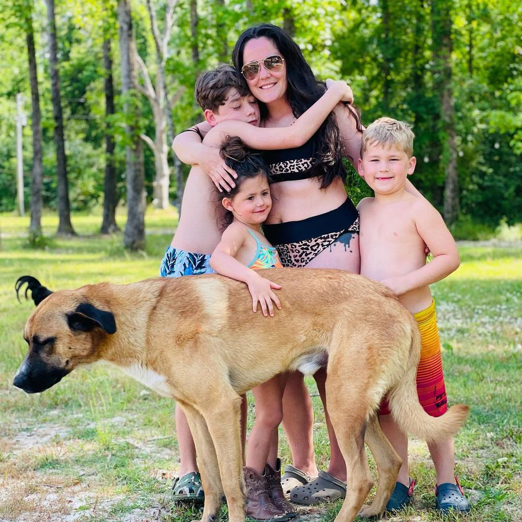 Jenelle Evans und ihre Kinder Ensley, Jace und Kaiser