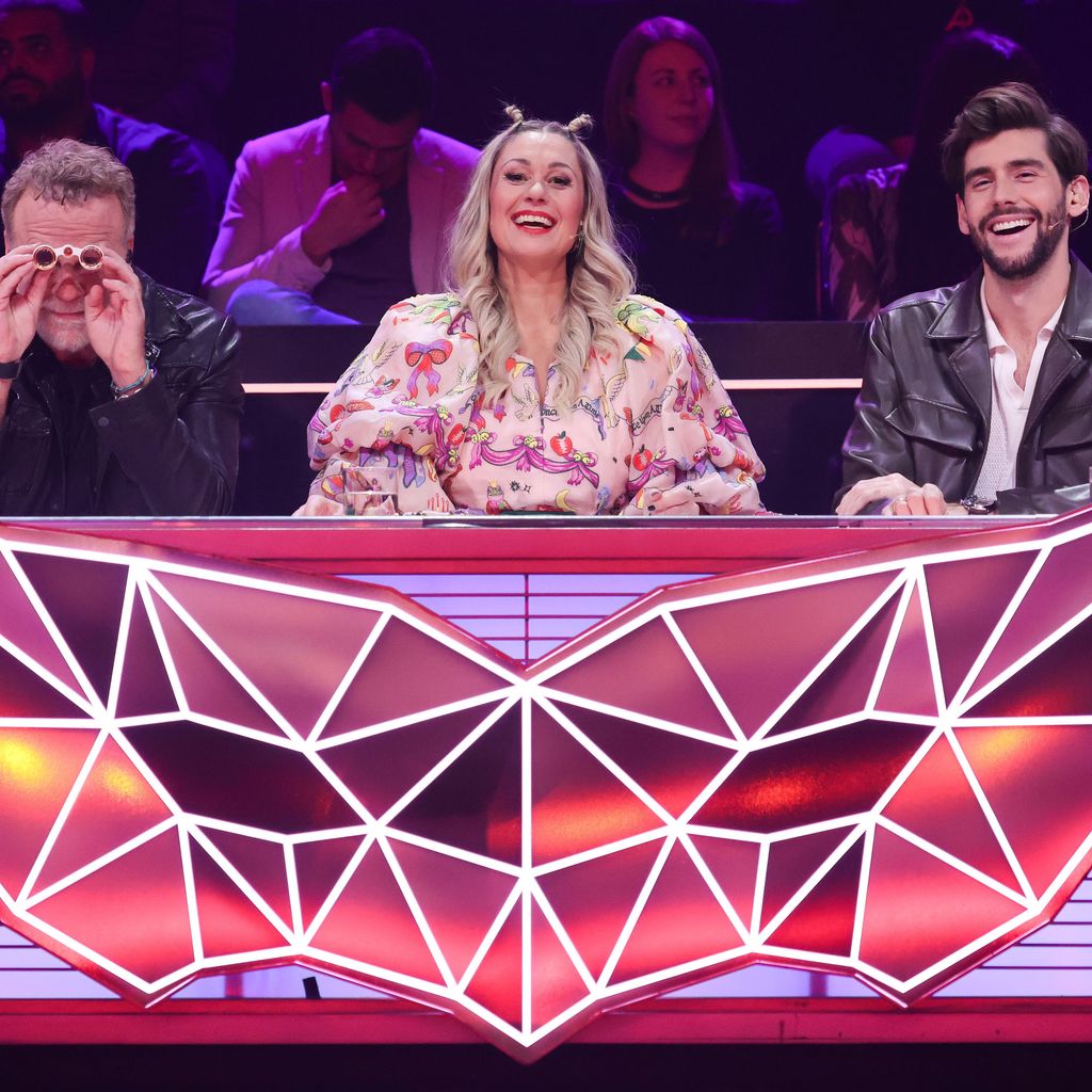 Jenke von Wilmsdorff, Ruth Moschner und Álvaro Soler bei "The Masked Singer"