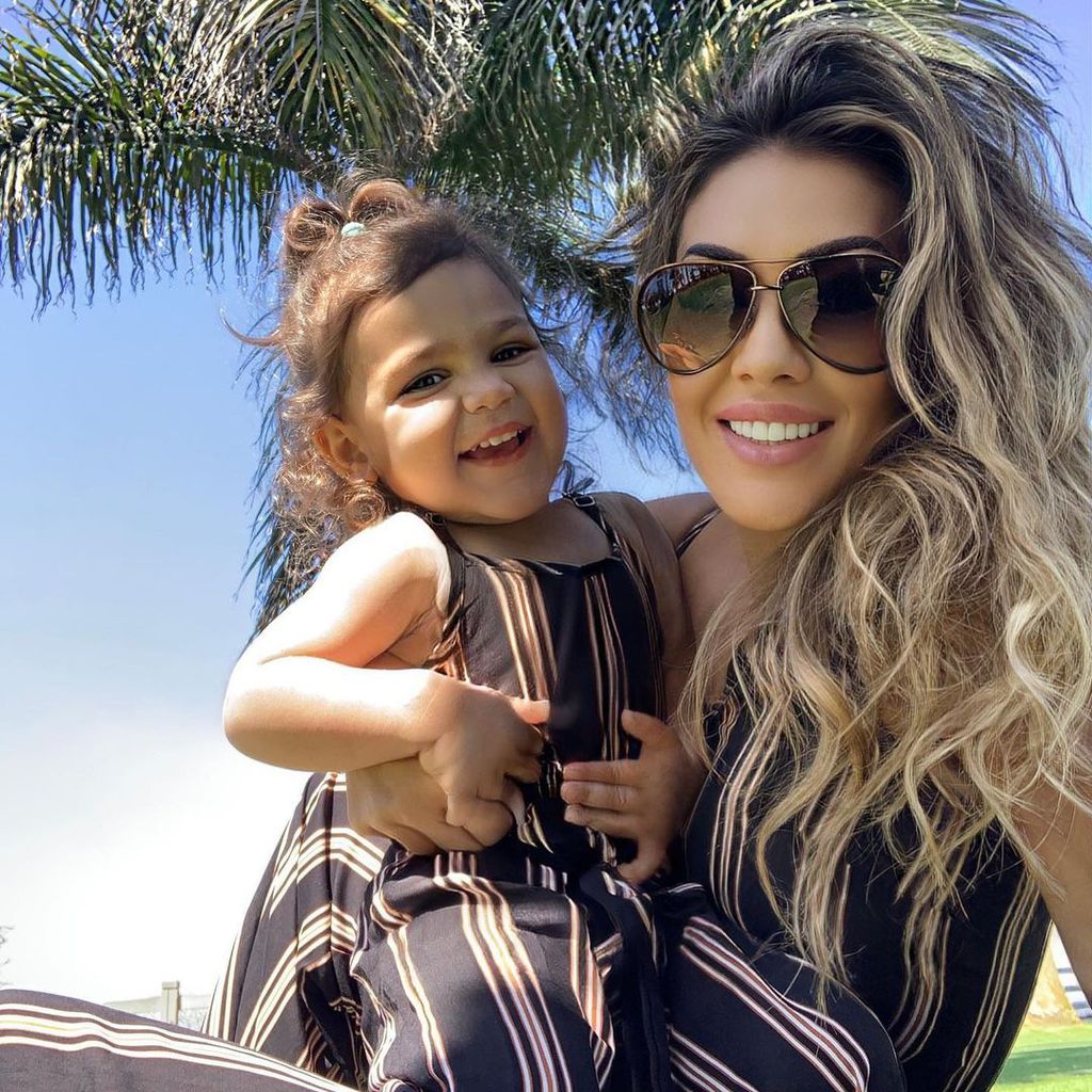 Jenn Harley mit ihrer Tochter Ariana Sky im August 2021