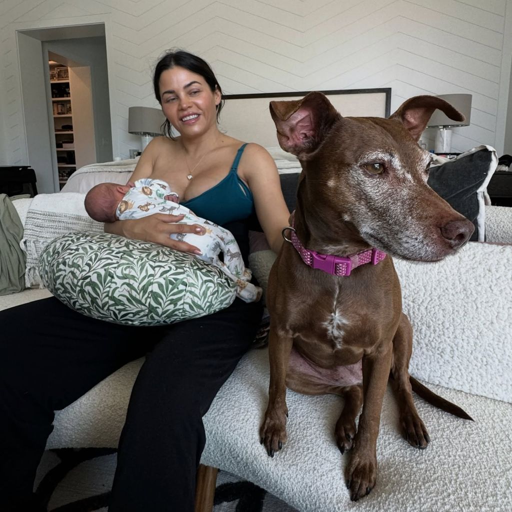 Jenna Dewan mit Baby und Hund