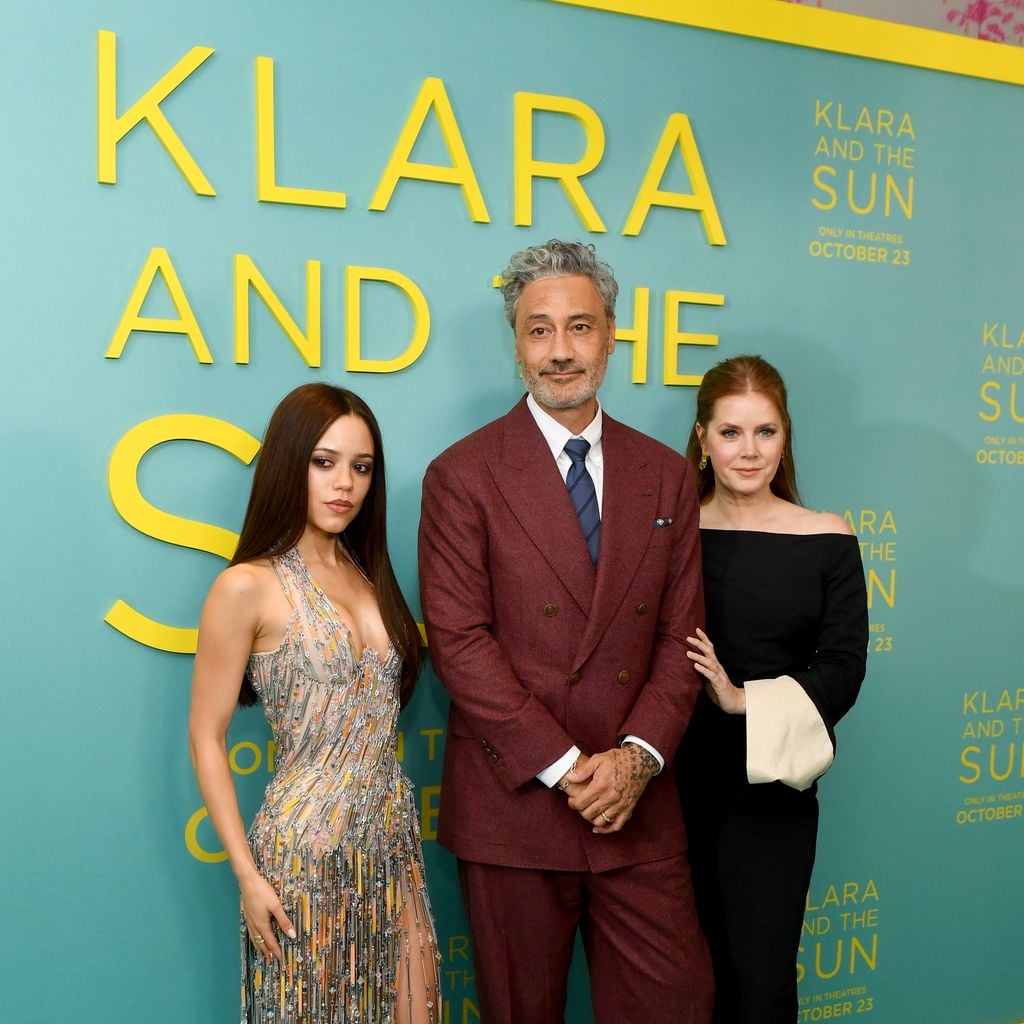 Jenna Ortega, Taika Waititi und Amy Adams bei der New-York-Premiere von "Klara And The Sun" im Crosby Street Hotel