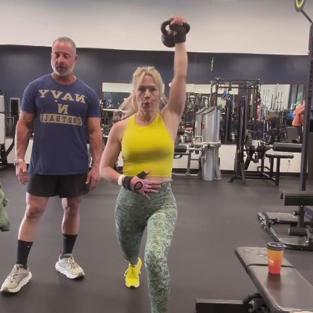 Jennie Garth mit ihrem Trainer Jason