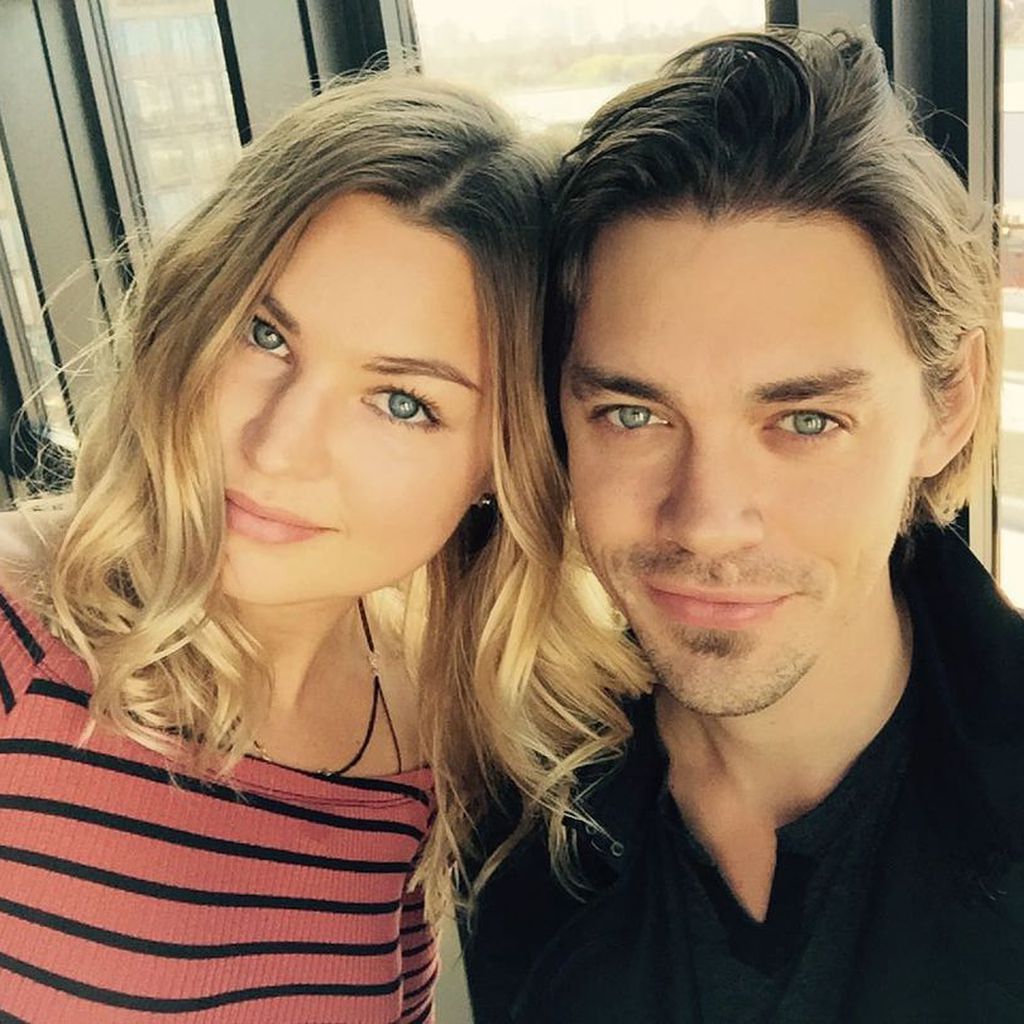 Jennifer Akerman und Tom Payne