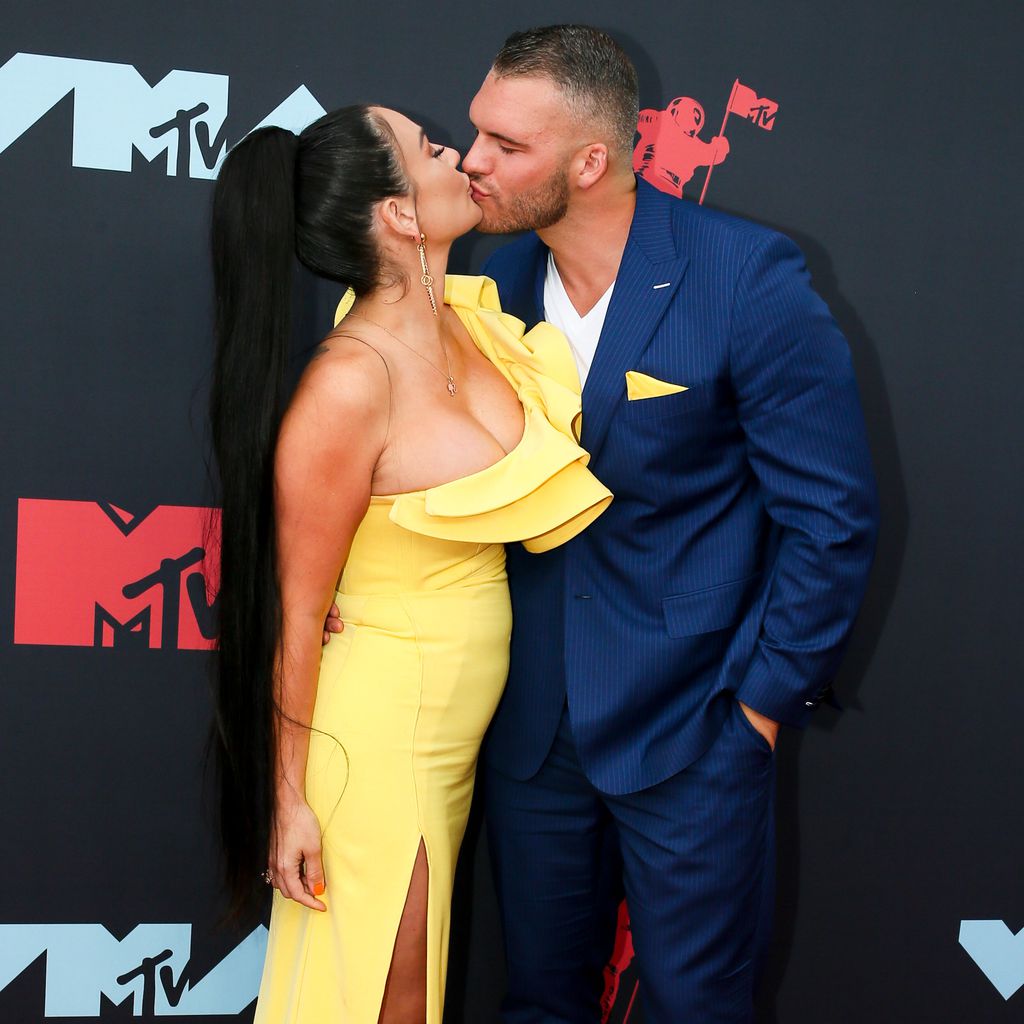 Jennifer Farley und Zack Clayton Carpinello bei den MTV Video Music Awards 2019