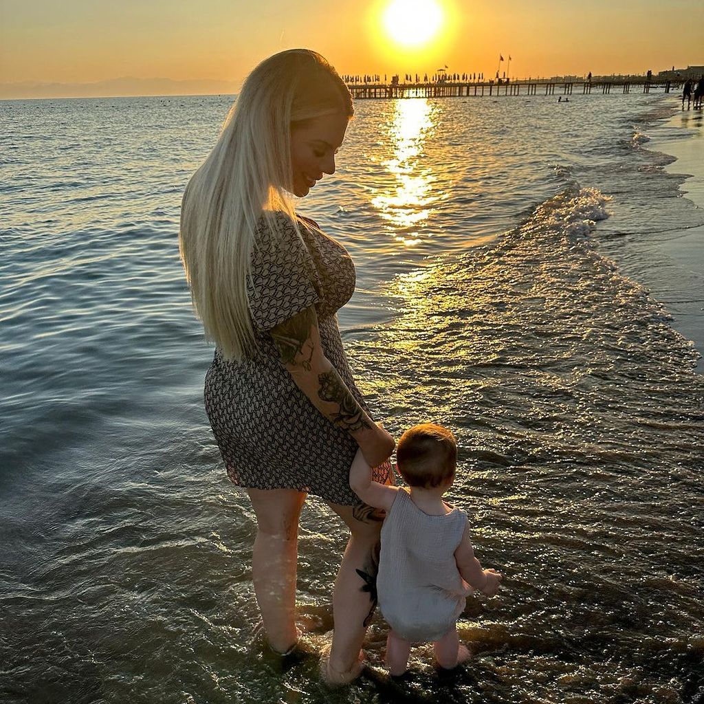 Jennifer Frankhauser mit ihrem Sohn Damian