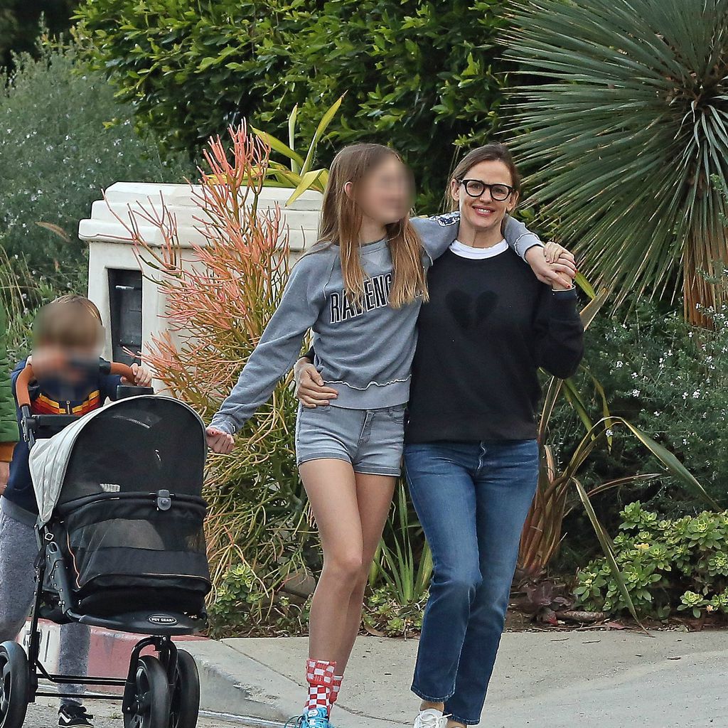 Jennifer Garner mit ihren Kindern in Los Angeles