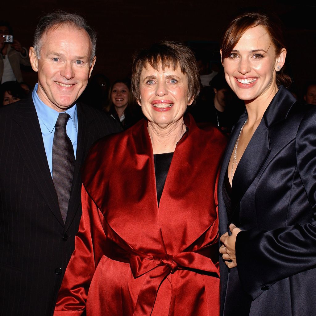 Jennifer Garner mit ihrem Vater William und ihrer Mutter Patricia im Jahr 2015