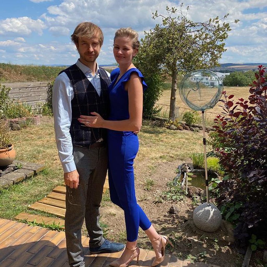 Jennifer Hof mit ihrem Mann