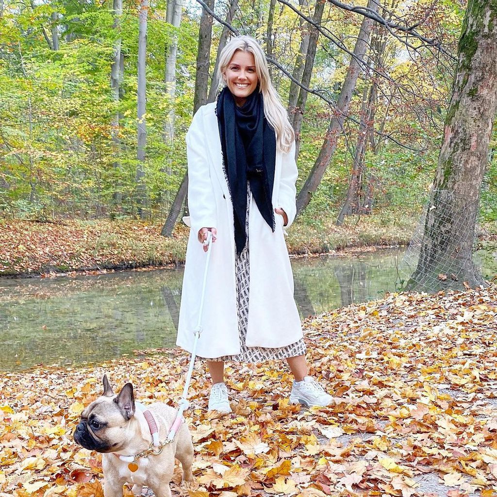 Jennifer Knäble mit ihrem Hund, November 2020