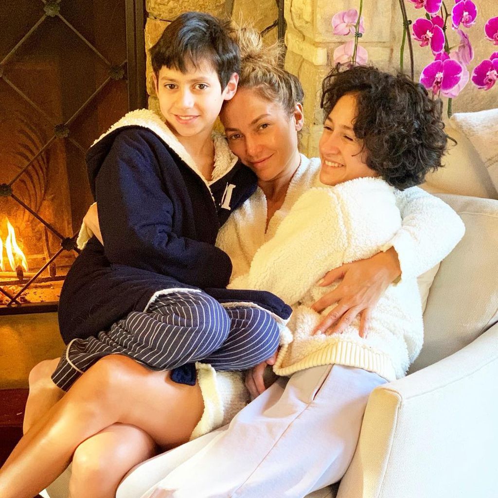 Jennifer Lopez mit ihren Kids Max und Emme