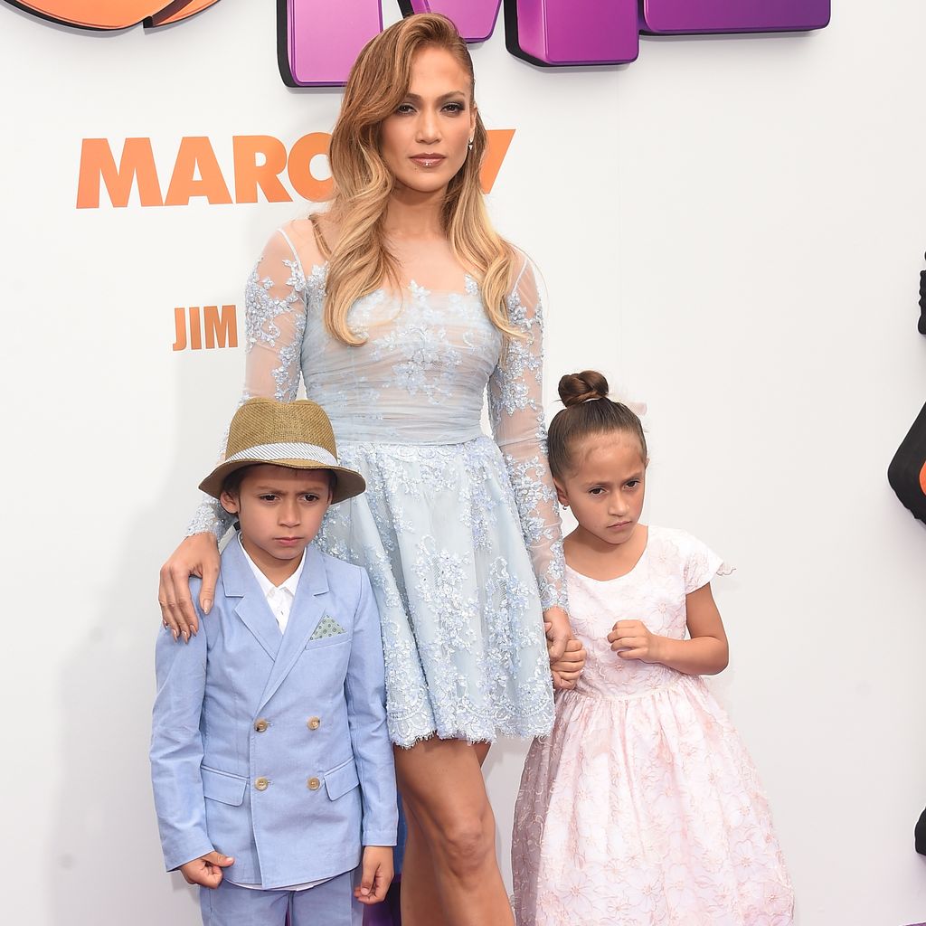 Jennifer Lopez mit ihren Zwillingen Maximilian David und Emme Maribel