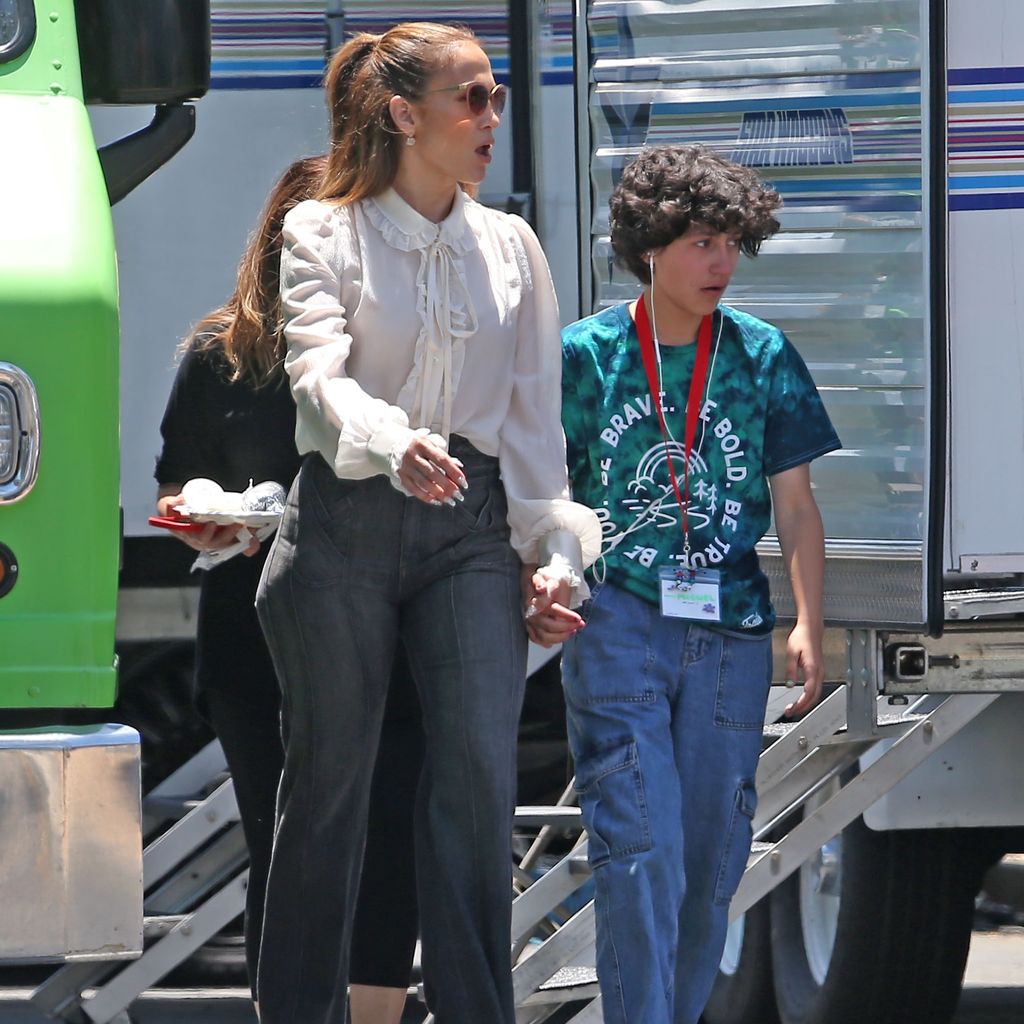 Jennifer Lopez mit ihrer Tochter Emme am Filmset von Ben Affleck