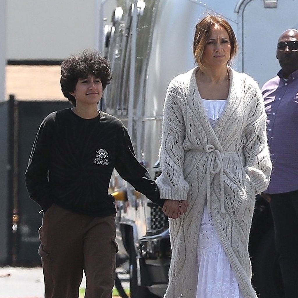 Emme Maribel Muñiz und Jennifer Lopez im Juni 2022