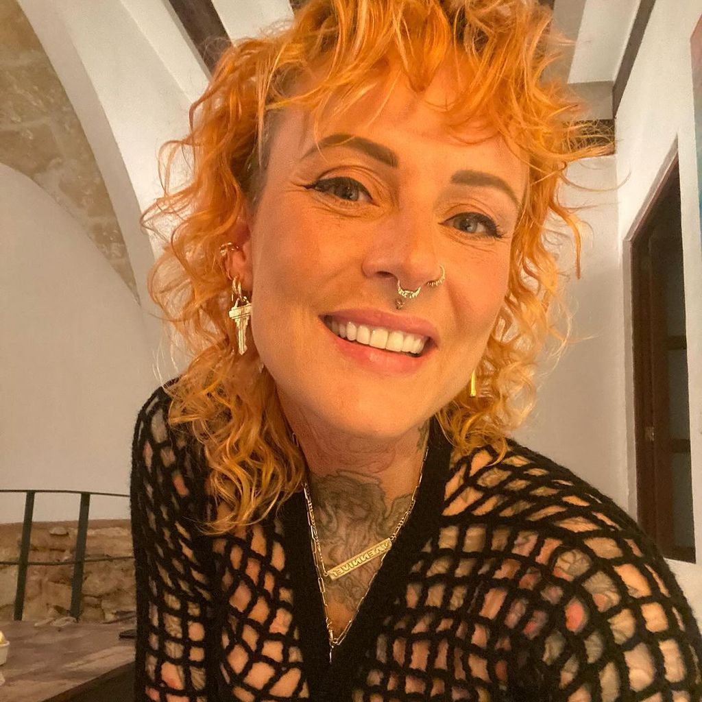 Jennifer Weist, Sängerin