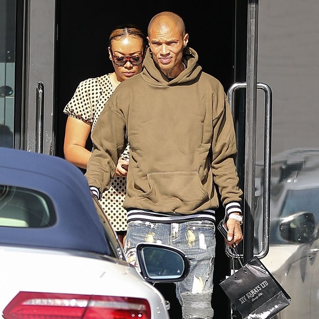 Jeremy Meeks mit unbekannter Frau, November 2019 in Beverly Hills