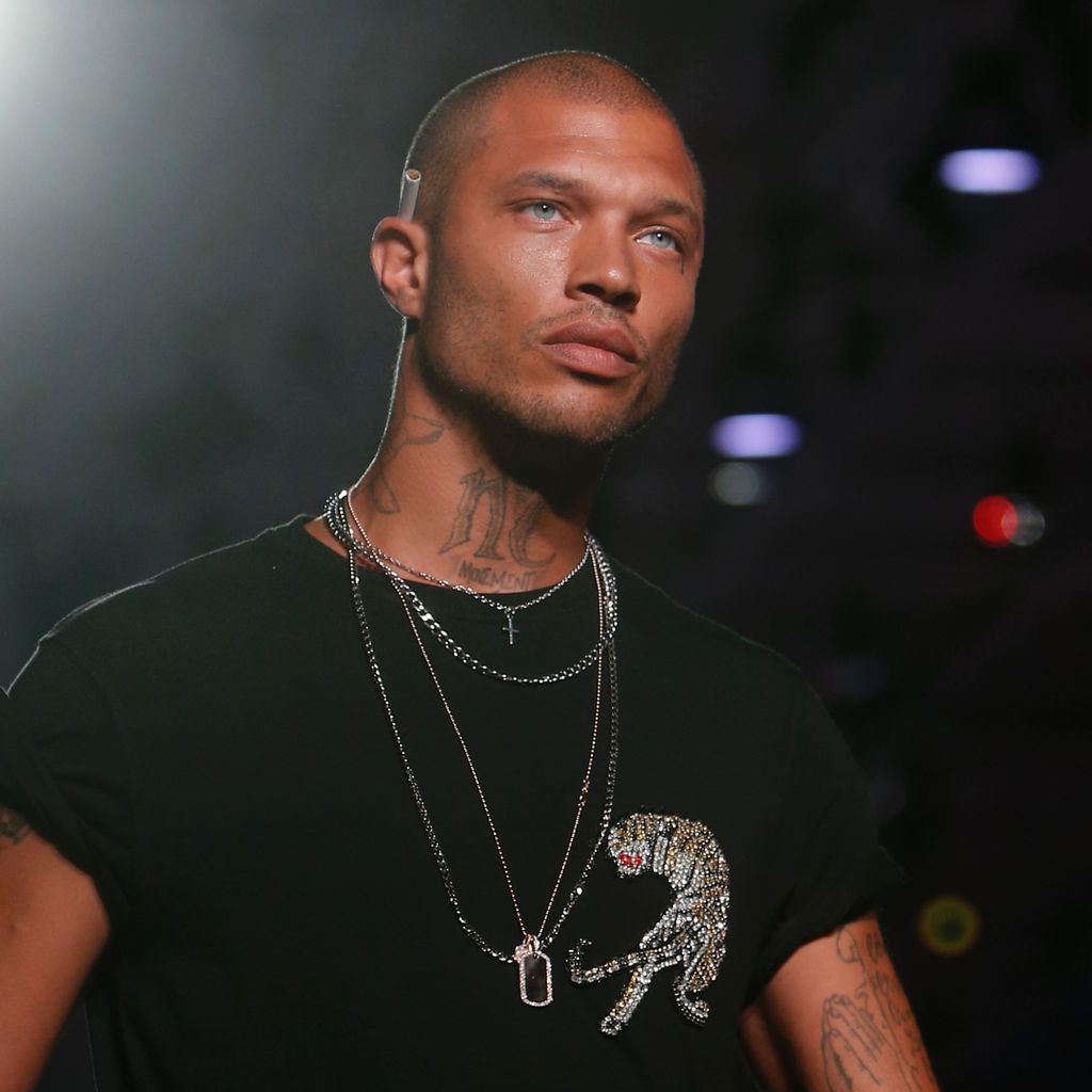 Jeremy Meeks bei der Philippe Plein Show in Mailand