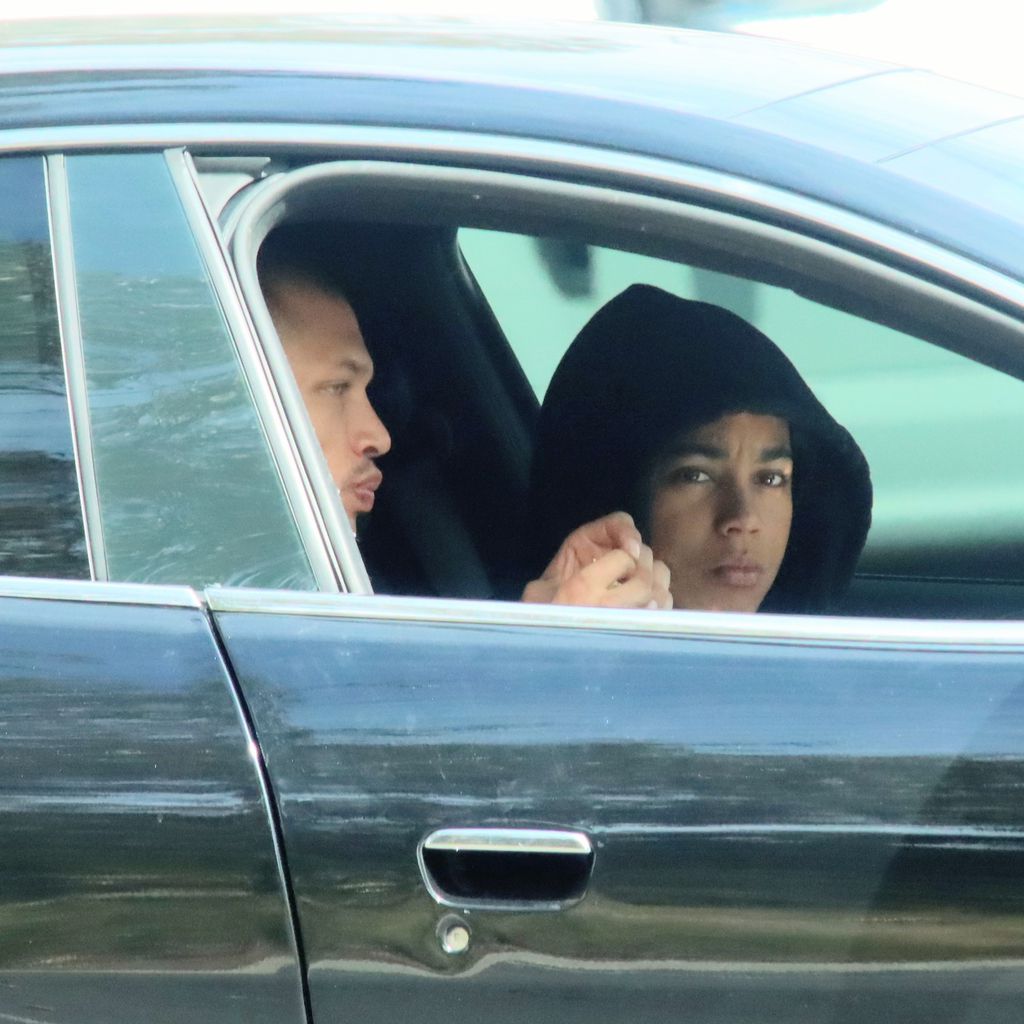 Jeremy Meeks mit einer unbekannten Frau im April 2020