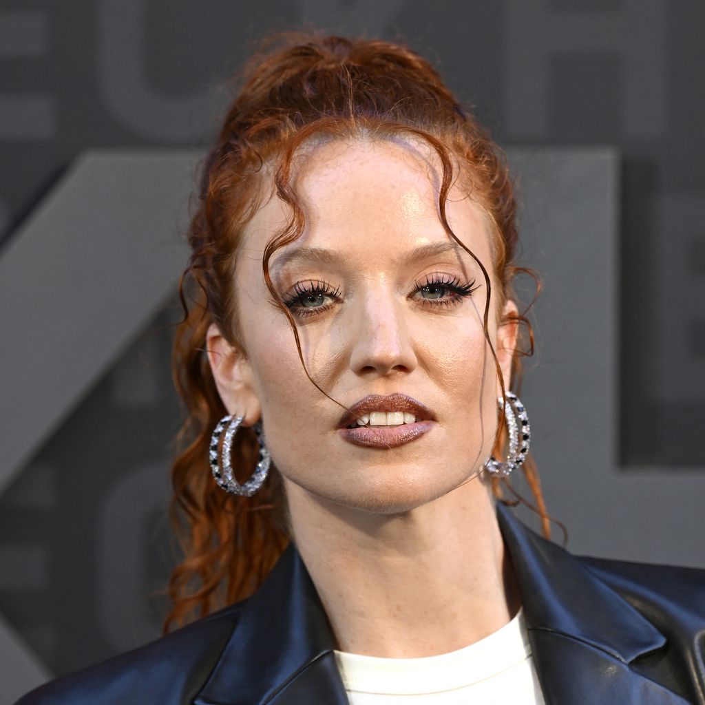 Jess Glynne, Sängerin