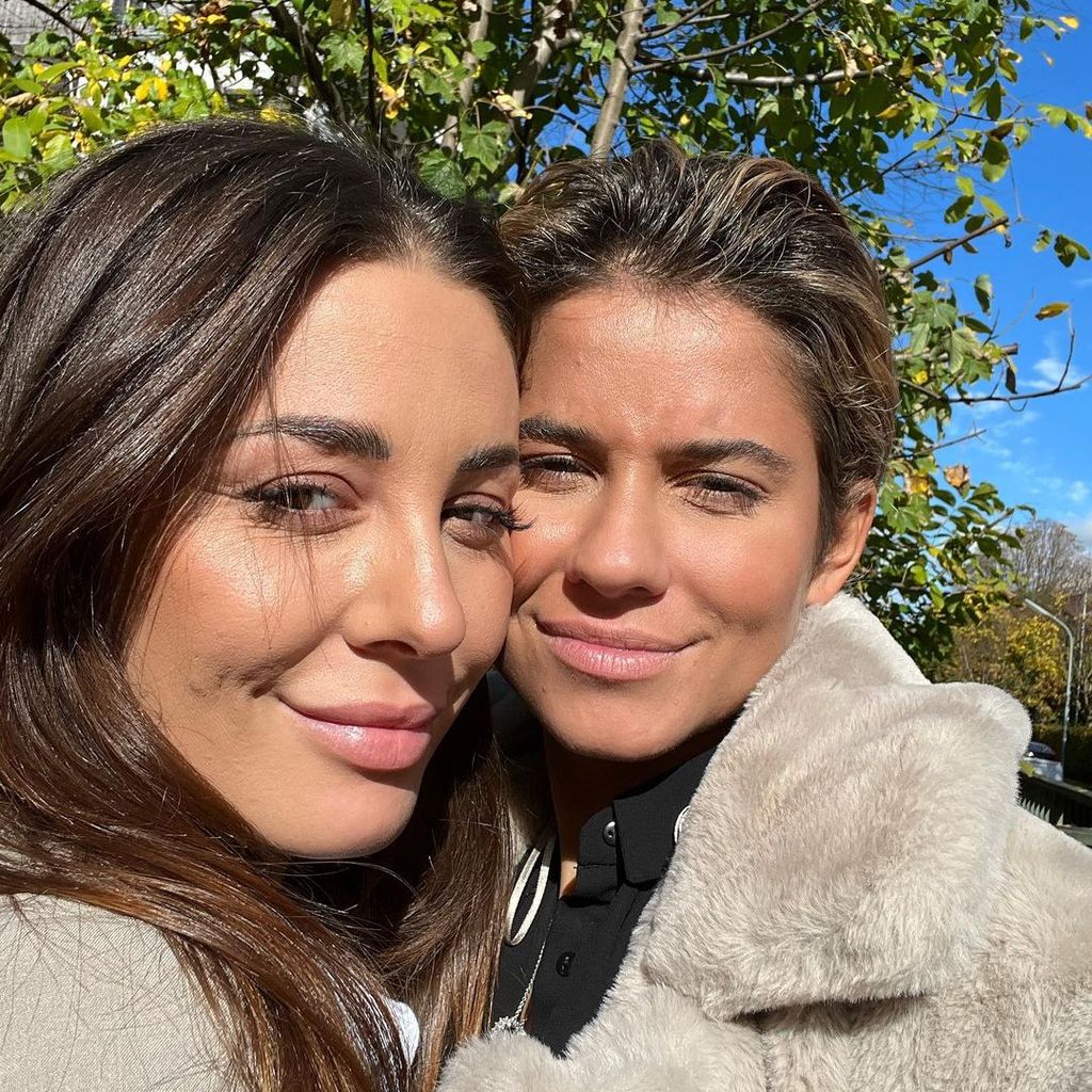 Jessi und Hanna von "Princess Charming" 2022