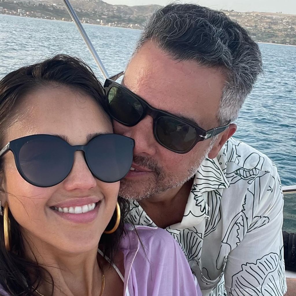Schauspielerin Jessica Alba und Ehemann Cash Warren