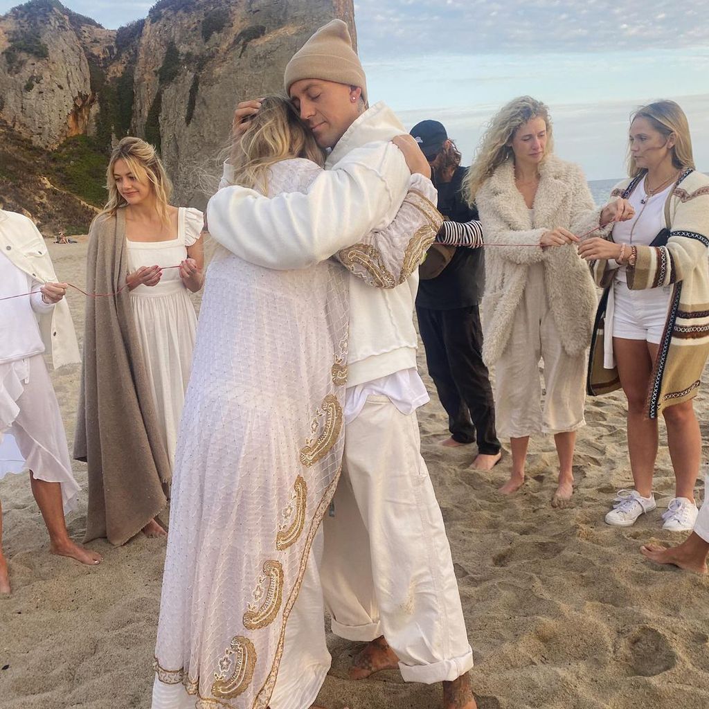 Jessica Hart und James Kirkham in Malibu im Oktober 2020