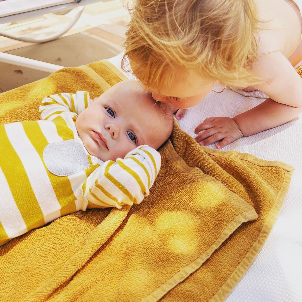 Jessica Harts Kinder Glorious und Baby-Rae