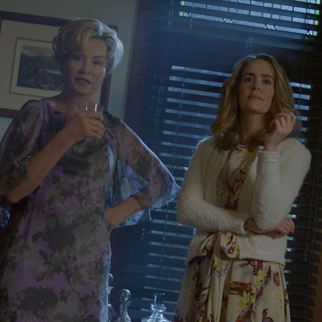 Jessica Lange und Sarah Paulson in "American Horror Story: Apocalypse"