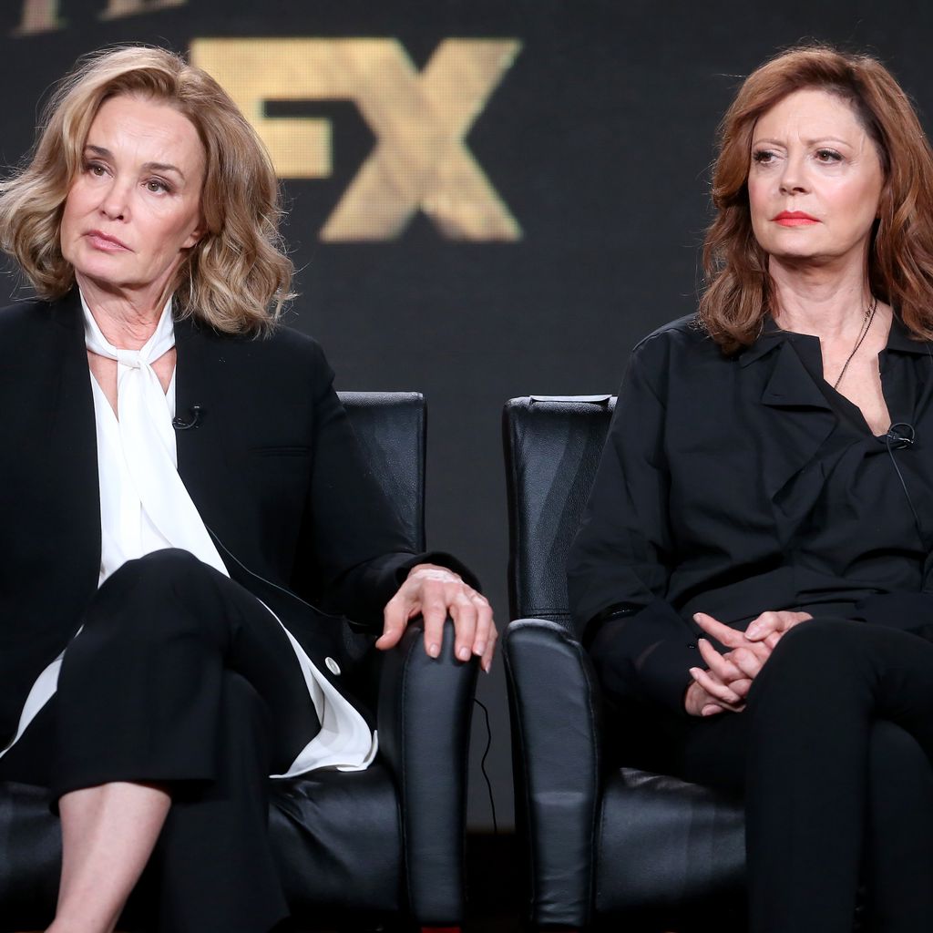 Jessica Lange und Susan Sarandon bei einer Pressekonferenz in Pasadena
