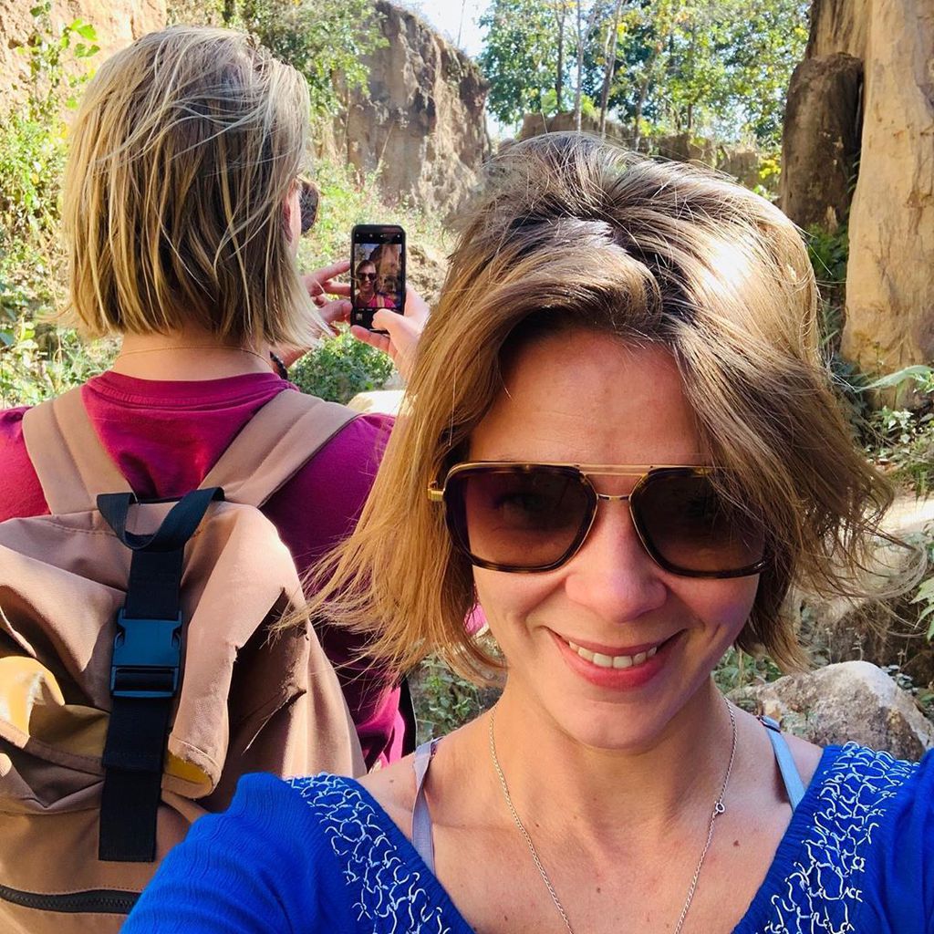 Jessica Schwarz und ein Unbekannter in Thailand im Januar 2020