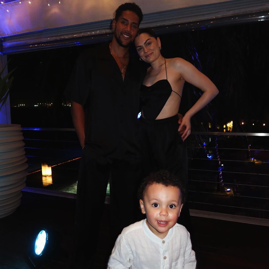 Jessie J mit ihrem Partner Chanan Colman und Sohn Sky
