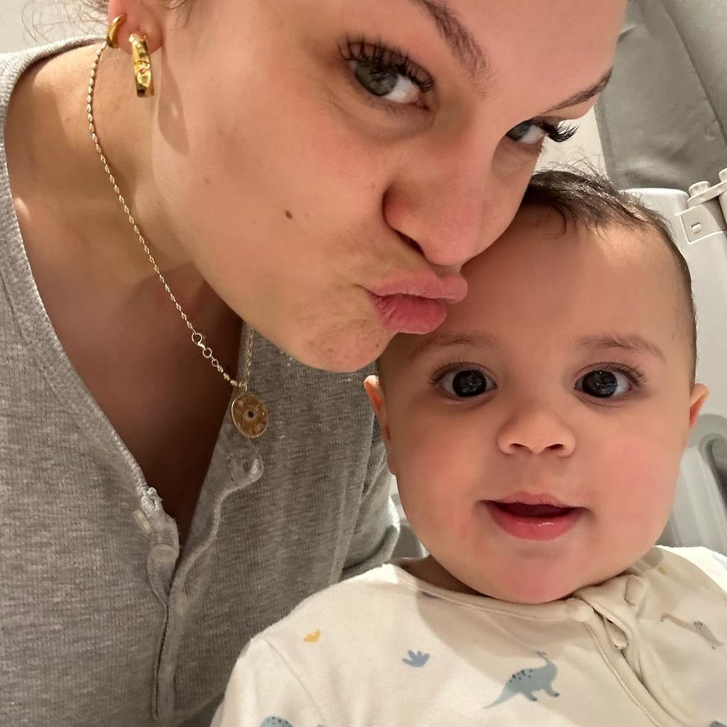 Jessie J und Söhnchen Sky