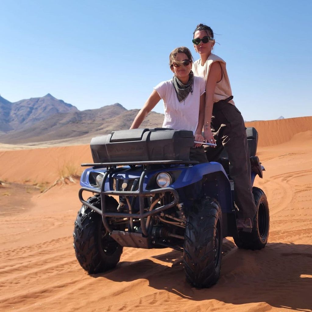 Jillian Michaels und DeShanna Marie Michaels, Namibia