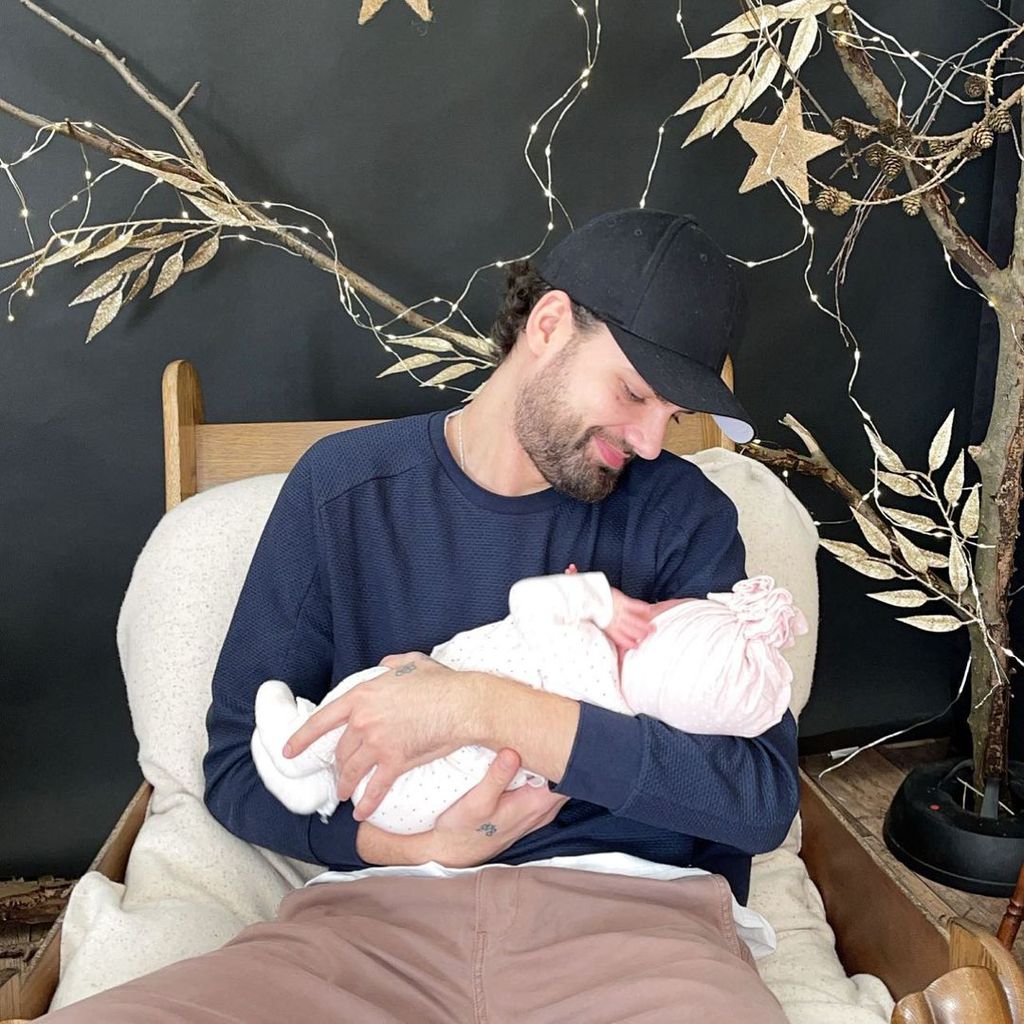 Jimi Blue Ochsenknecht und seine Tochter Snow im Dezember 2021